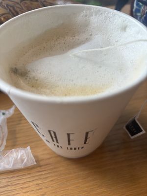 Cafe at the Loren by null