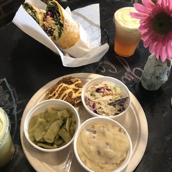 Juicy's Wellness Cafe - Juice Bars & Smoothies Near Me - McMinnville, Tennessee