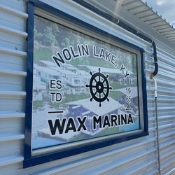 Wax Marina - Wax Marina front of walkway