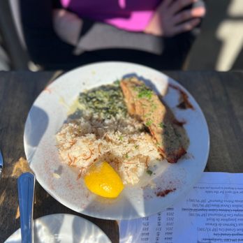 Chez Philippe - Black pepper salmon, spinach (yummy) and rice - French Near Me - Los Gatos, California Chez Philippe - Black pepper salmon, spinach (yummy) and rice - French Near Me - Los Gatos, California