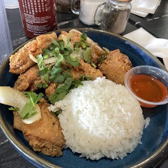Pho Momma - Chicken Wings with Salt Pepper - Noodles Near Me - Sacramento, California Pho Momma - Chicken Wings with Salt Pepper - Noodles Near Me - Sacramento, California