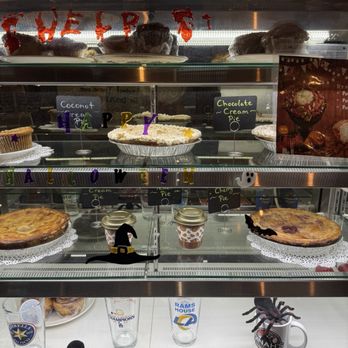 Dinah's Comfort Kitchen - Sweets! - Waffles Near Me - Culver City, California Dinah's Comfort Kitchen - Sweets! - Waffles Near Me - Culver City, California