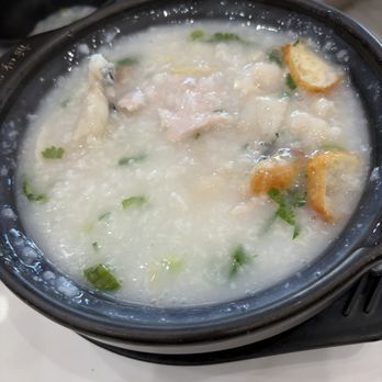 Noriega Star Restaurant - Sliced fish and pork porridge - Chinese Near Me - San Francisco, California Noriega Star Restaurant - Sliced fish and pork porridge - Chinese Near Me - San Francisco, California