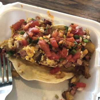 El Coyote Cojo - Breakfast taco - Tacos Near Me - Arlington, Texas El Coyote Cojo - Breakfast taco - Tacos Near Me - Arlington, Texas
