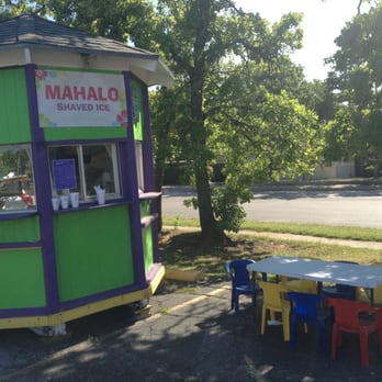 Sila's Snow Cone - a colorful table and chairs - Shaved Ice Near Me - Fort Worth, Texas Sila's Snow Cone - a colorful table and chairs - Shaved Ice Near Me - Fort Worth, Texas