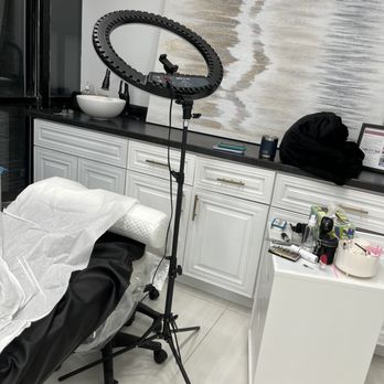 Lash Design - Eyelash Service Near Me - Chicago, Illinois