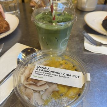 GAIL's Bakery - Pimlico - Chia and iced matcha - Bakeries Near Me - London, XGL GAIL's Bakery - Pimlico - Chia and iced matcha - Bakeries Near Me - London, XGL