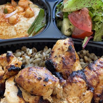 Layla's Falafel - a meal of chicken and rice - Middle Eastern Near Me - Fairfield, Connecticut Layla's Falafel - a meal of chicken and rice - Middle Eastern Near Me - Fairfield, Connecticut