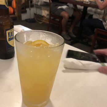 Tautog's Restaurant - Orange Crush (alcoholic) - Seafood Near Me - Virginia Beach, Virginia