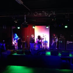 The New Globe Theatre - Home bread rock