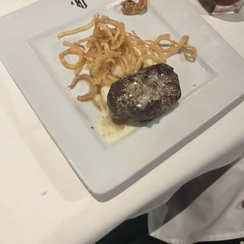 Hyde Park Prime Steakhouse - Filet Mignon 6oz - Steakhouses Near Me - Pittsburgh, Pennsylvania Hyde Park Prime Steakhouse - Filet Mignon 6oz - Steakhouses Near Me - Pittsburgh, Pennsylvania