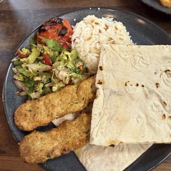 Aladdin Kitchen and Market - Chicken Shish Kebab 8 oz - Turkish Near Me - Des Plaines, Illinois Aladdin Kitchen and Market - Chicken Shish Kebab 8 oz - Turkish Near Me - Des Plaines, Illinois