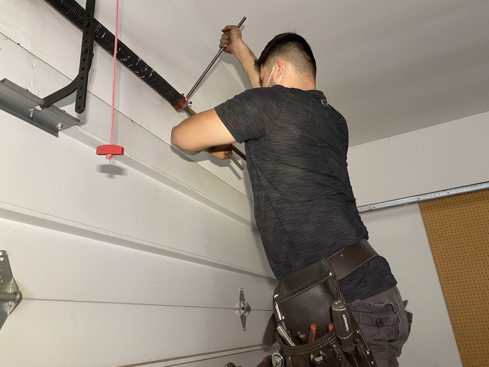 D & J Garage Door Services - veterans service organization in Cicero, IL