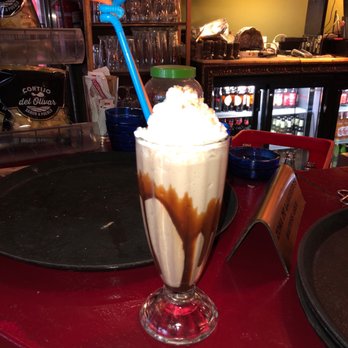 Antiquary Irish Pub - Ferrero milkshake! :D - Cocktail Bars Near Me - Rota, California
