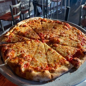 Mondo - Large cheese - Pizza Near Me - Middletown, Connecticut Mondo - Large cheese - Pizza Near Me - Middletown, Connecticut