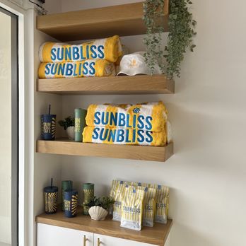 Sunbliss Cafe - Cute merch - Coffee & Tea Near Me - Newport Beach, California Sunbliss Cafe - Cute merch - Coffee & Tea Near Me - Newport Beach, California