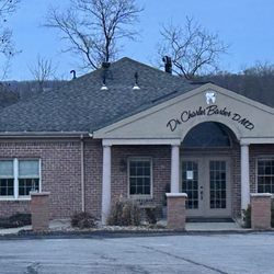 Charles L. Barber, DMD - Exterior of office