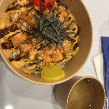 Fish-San - Salmon Poke with spicy mayo and umami sauce - Poke Near Me - Portland, Oregon Fish-San - Salmon Poke with spicy mayo and umami sauce - Poke Near Me - Portland, Oregon