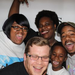 My Girlfriends Photo Booth - Social Works visits our photo booth.
