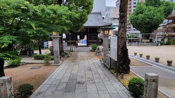 Kushida Shrine by null