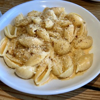The Rust & Gold - Mac and Cheese - Sports Bars Near Me - Huntington, New York