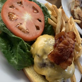 Scotty’s Bar & Grill - Bacon cheeseburger - American Near Me - Cresskill, New Jersey Scotty’s Bar & Grill - Bacon cheeseburger - American Near Me - Cresskill, New Jersey