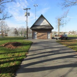 Cushman Park - Bathrooms