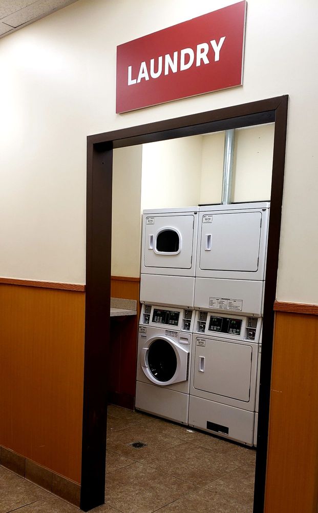 PILOT TRAVEL CENTER Updated October 2024 21 Photos 2500 S Bickley Ave, Pecos, Texas Gas