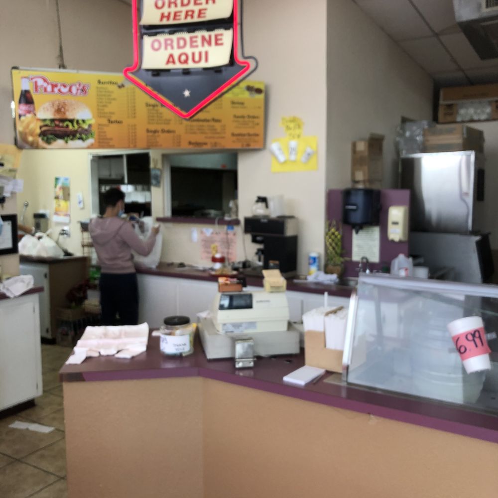 Pirco's Charbroil - Work area assembling takeaway meals - Mexican Near Me - El Paso, Texas Pirco's Charbroil - Work area assembling takeaway meals - Mexican Near Me - El Paso, Texas