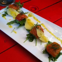 Le Sequoïa - Saumon à la suédoise vinaigrette à l'aneth et petite rattes du touquet