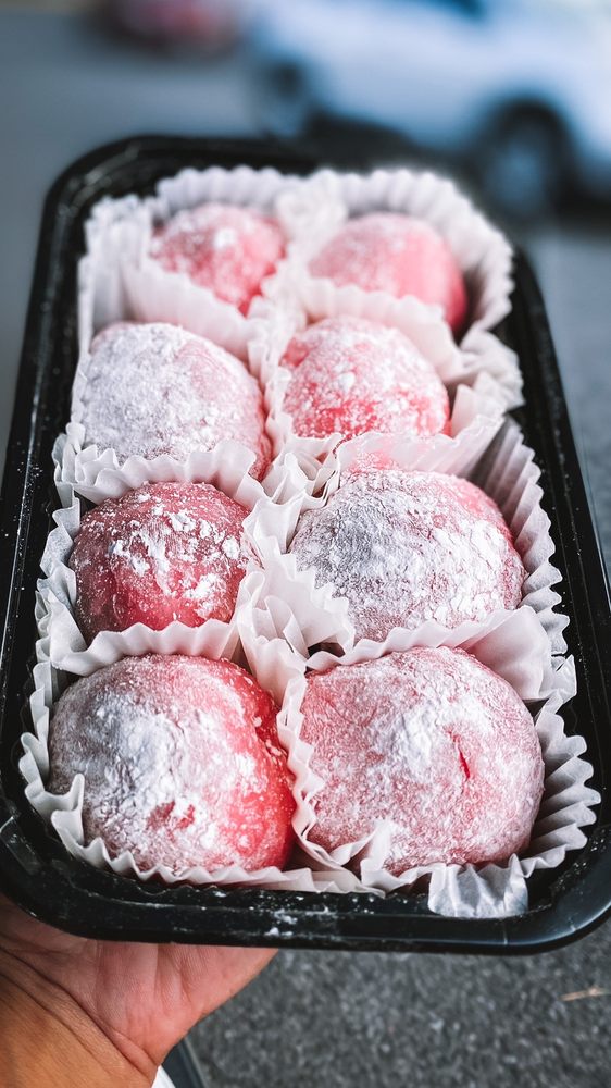 MAUI SUNDAY MARKET - 175 Photos & 26 Reviews - Flea Markets - 65 W