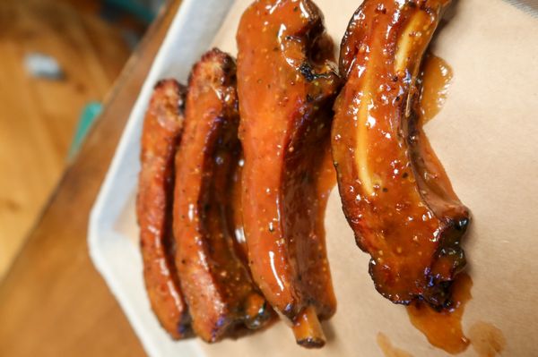 CM Smokehouse by null