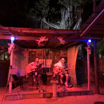 Blue Heaven - Breakfast & Brunch Near Me - Key West, Florida