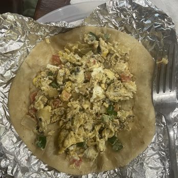 El Rodeo's Tex-Mex - Second taco, NO meat in sight!! - Tex-Mex Near Me - St. Hedwig, Texas