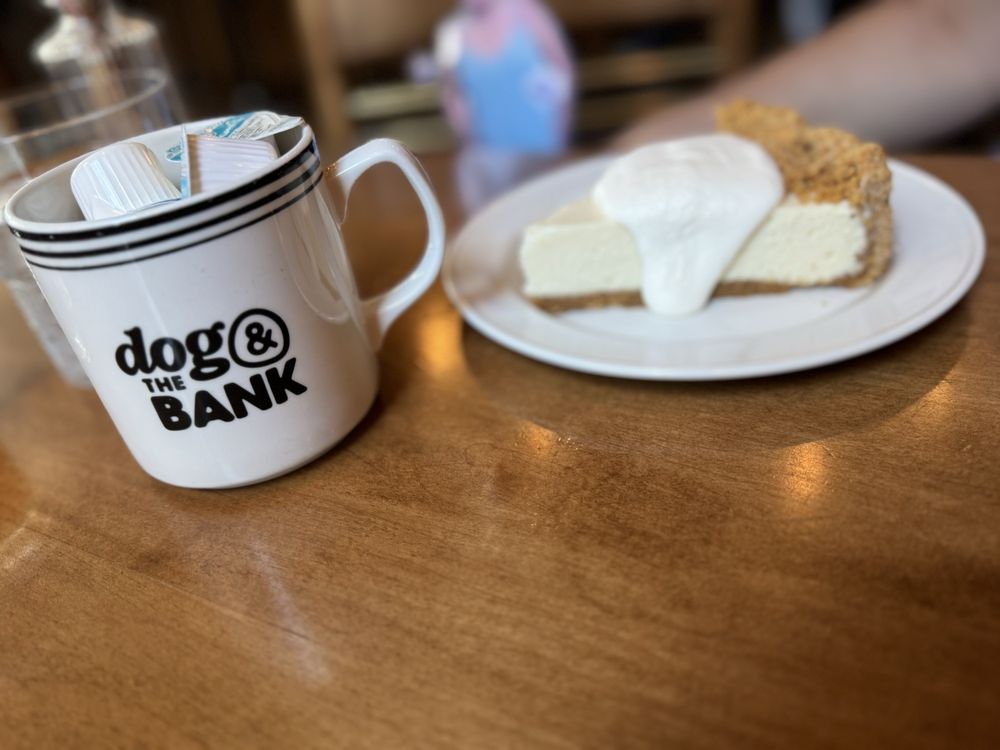 Dog & the Bank Logo
