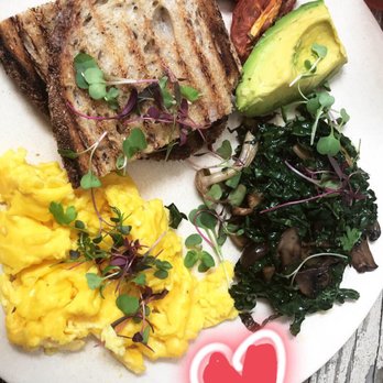 Blueys Kitchen - Cafes Near Me - Santa Monica, California