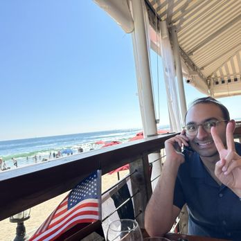 The Beachcomber Cafe - Views - Seafood Near Me - Newport Beach, California The Beachcomber Cafe - Views - Seafood Near Me - Newport Beach, California