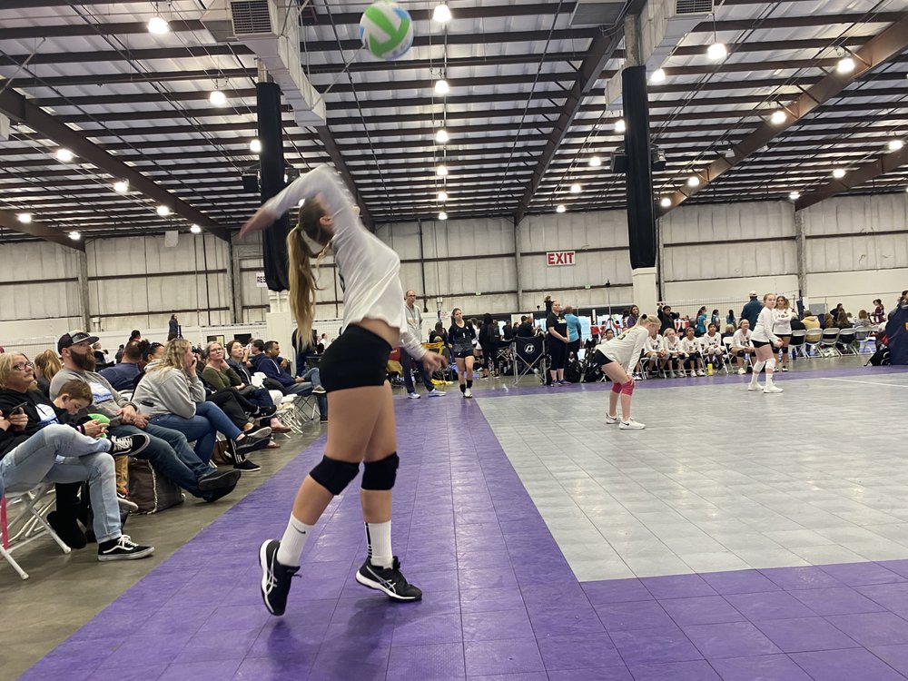 THE ACADEMY VOLLEYBALL CLUB 16 Photos & 11 Reviews 6635 E 30th St