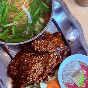 The Boat - Vietnamese Near Me - Seattle, Washington