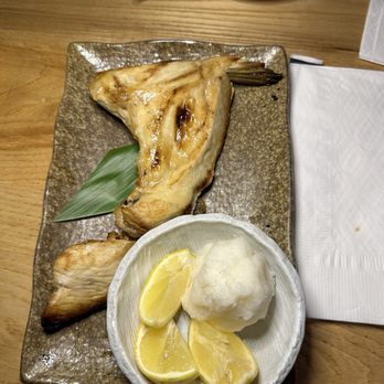 Zigu - Fish - Seafood Near Me - Honolulu, Hawaii