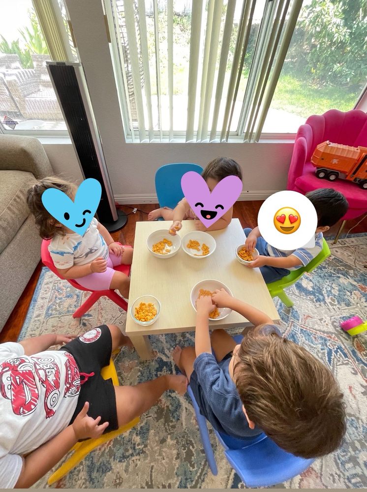 Vali Daycare - childcare center in Corona, CA