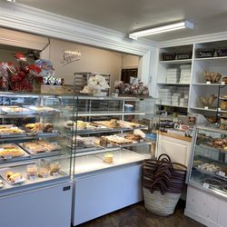Bobcaygeon Bakery - Inside