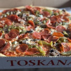 Toskana Pizzeria Restaurant - Toskana Special Thin Crust Pie
