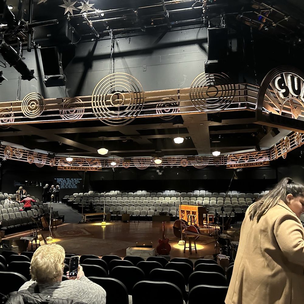 Marriott Theatre - Performing Arts Near Me - Lincolnshire, Illinois Marriott Theatre - Performing Arts Near Me - Lincolnshire, Illinois