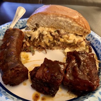 Très Bon Cajun Meats - 1/2 sausage link, burnt ends, and 1/2 brisket sandwich. - Cajun/Creole Near Me - River Ridge, Louisiana Très Bon Cajun Meats - 1/2 sausage link, burnt ends, and 1/2 brisket sandwich. - Cajun/Creole Near Me - River Ridge, Louisiana