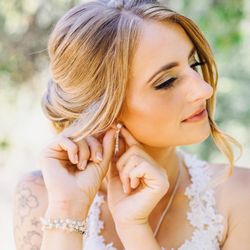 CarlyCosmetic - Bridal Makeup