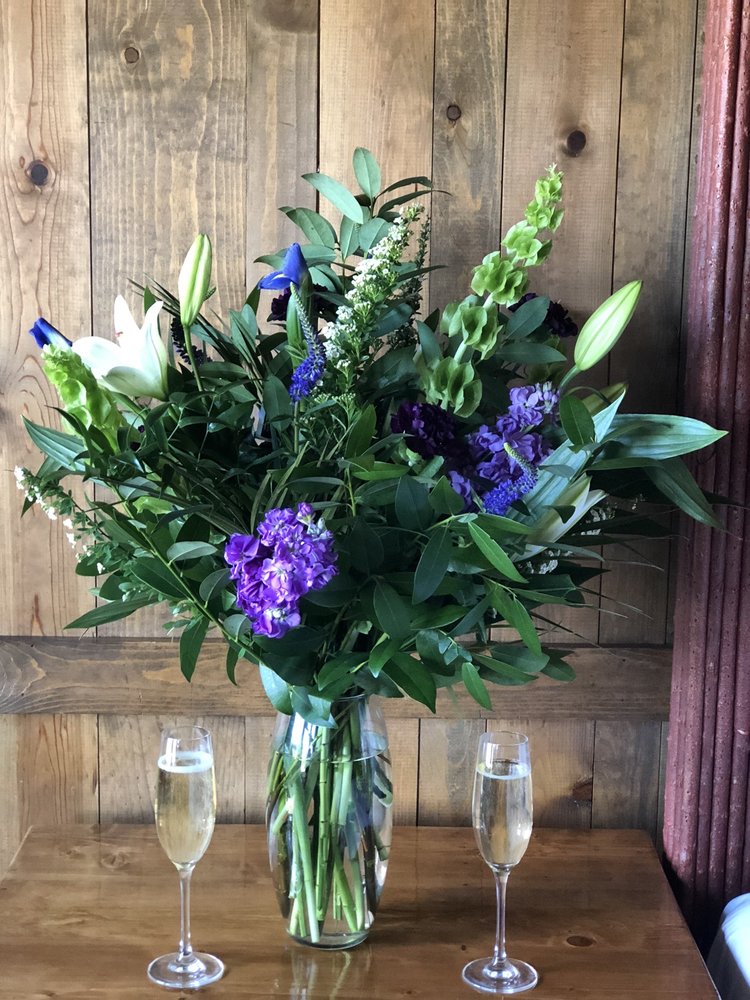 THE STALK MARKET Updated October 2024 38 Photos 826 Grand Ave