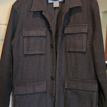 Hamilton Cleaners - Wool blend men's coat - back to like-new condition! - Dry Cleaning Near Me - Huntington Beach, California Hamilton Cleaners - Wool blend men's coat - back to like-new condition! - Dry Cleaning Near Me - Huntington Beach, California