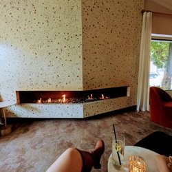 Laureate - Sexy fireplace