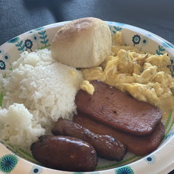 Ono Pinay Kitchen - Bacon, longanisa, spam, scramble eggs, rice, and pandesal - Filipino Near Me - Bellevue, Nebraska Ono Pinay Kitchen - Bacon, longanisa, spam, scramble eggs, rice, and pandesal - Filipino Near Me - Bellevue, Nebraska